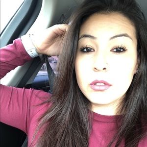 Meet your Posher, Samantha